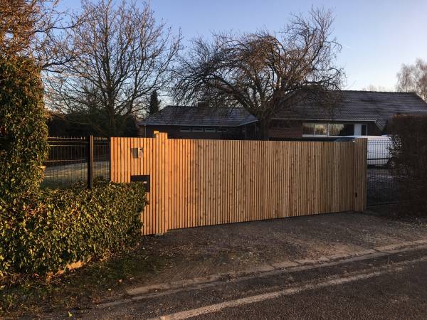 coulissant bois avec habillage des poteaux en bois